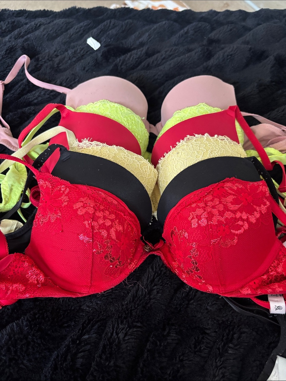Victoria secret bra 32b